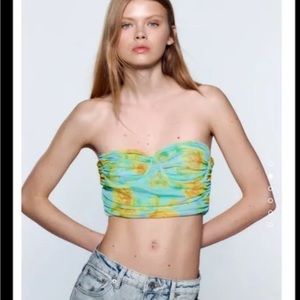 Zara cropped top. Size small